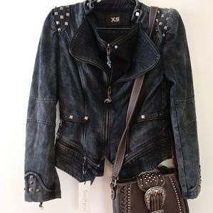 Woman's Lined Designer Jean Jacket w/ Montana West